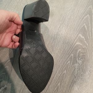 Black sling back , size 9, 3 inch heal